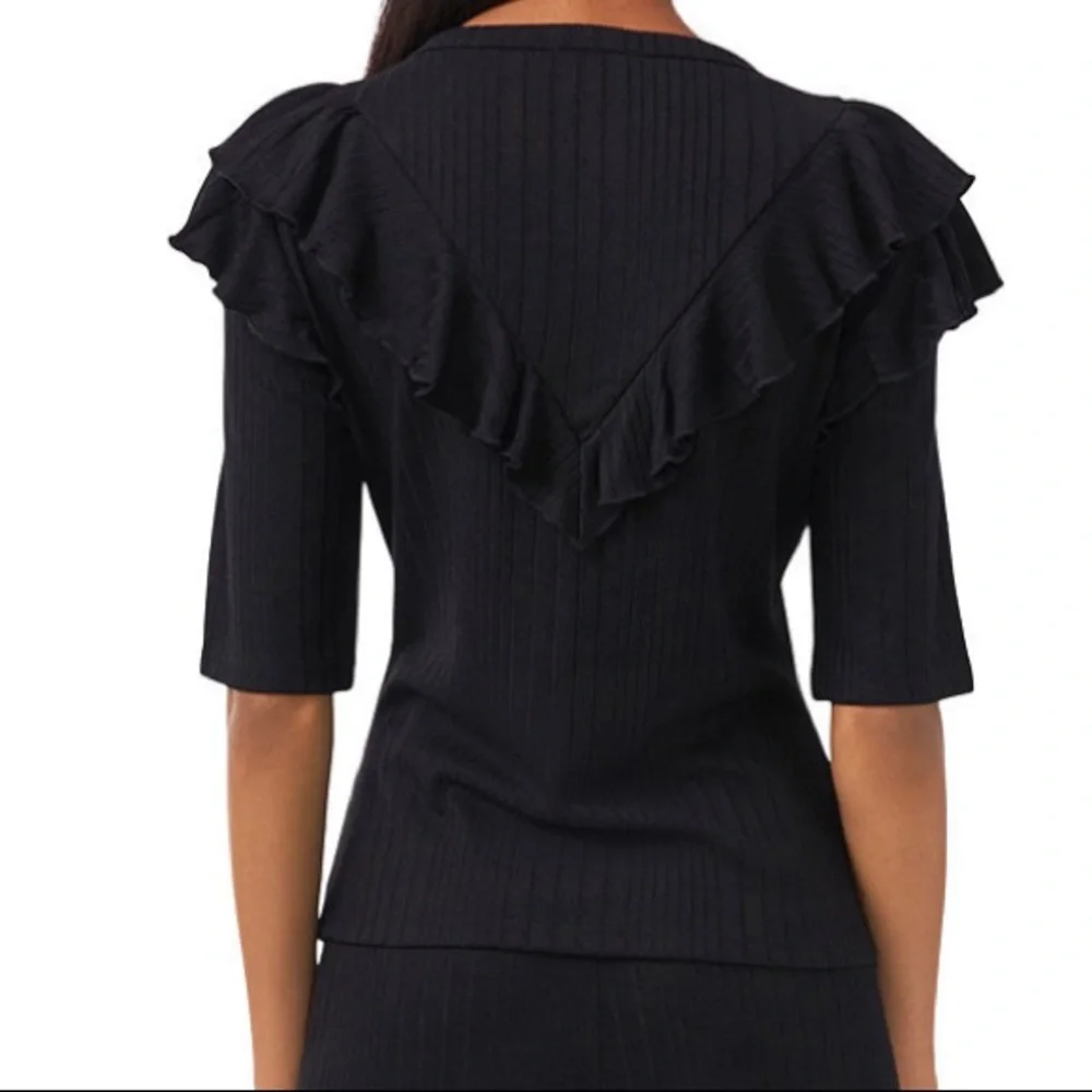 Riley & Rae Black Ruffled Ribbed Top - Picture 3 of 9